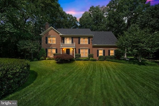 6293 Homar Pond Ct, Fairfax Station, VA 22039