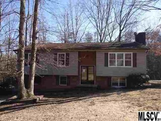 3549 Spencer Heights Ct, Lenoir, NC 28645