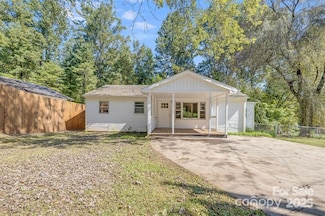 127 + 125 Shadowlawn Dr, Asheville, NC 28806