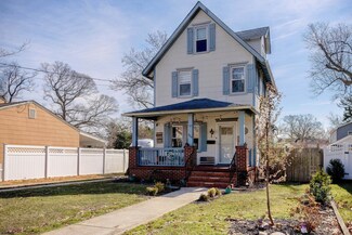 924 Oak Grove Ave, Linwood, NJ 08221
