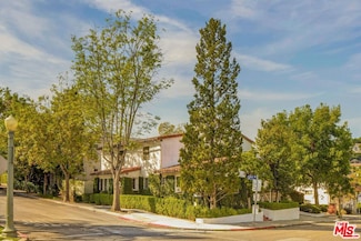 3359 Primera Ave, Los Angeles, CA 90068