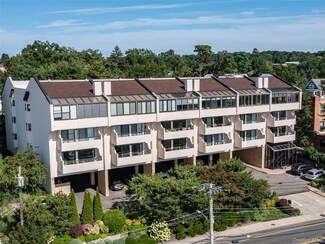 372 Main St Unit 105, Port Washington, NY 11050