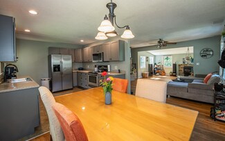 4 Birch St, Kingston, NH 03848