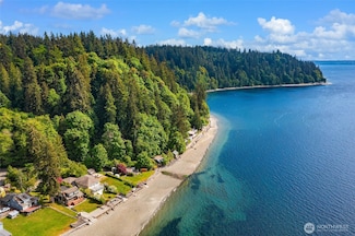 14010 SW Bates Rd, Vashon, WA 98070