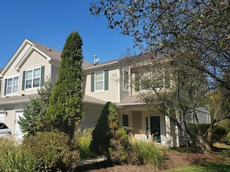 1236 Brookdale Dr Unit 1236, Carpentersville, IL 60110