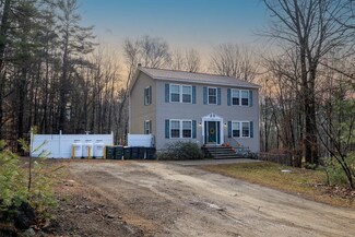 126 Pickerel Pond Rd, Laconia, NH 03246