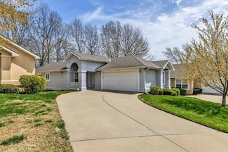 7911 N Cherry St, Kansas City, MO 64118