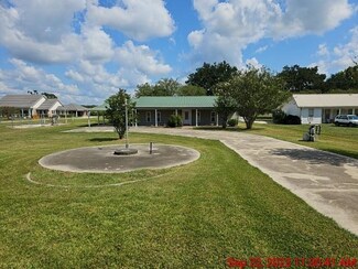 1906 Bayou Rd, Thibodaux, LA 70301