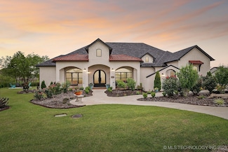 30907 E 68th St S, Broken Arrow, OK 74014