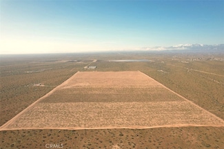 7 Mojave Dr, Adelanto, CA 92301