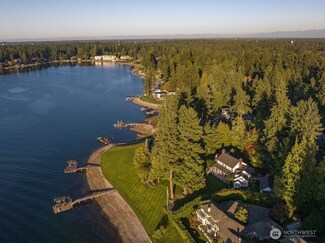 88 Country Club Cir SW, Lakewood, WA 98498