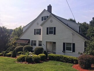 801 Pershing Blvd, NeMacOlin, PA 15351
