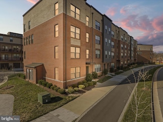 609 Herndon Pkwy, Herndon, VA 20170