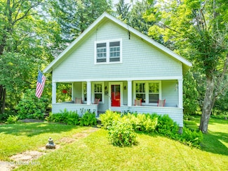 3063 Ny Highway 43, Averill Park, NY 12018