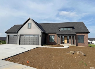 5167 Lakeside Ct, Bettendorf, IA 52722