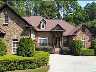 100 Kilkerran Ln, Pelham, AL 35124