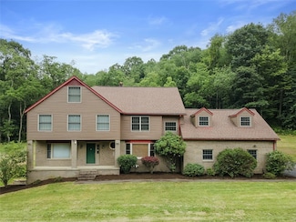 5150 Mamont Rd, Murrysville, PA 15668