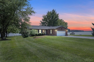 544 Waynoka Dr, Lake Waynoka, OH 45171