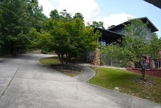 202 Fawn St, Hot Springs National Park, AR 71901
