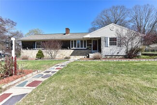 190 Fairview Ave, Coventry, RI 02816