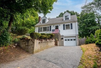 8 Franklin Terrace, Hyde Park, MA 02136