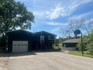 425 3rd St S, Humboldt, IA 50548