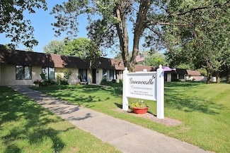 250 Freemont Ave SE Unit 113, Hutchinson, MN 55350
