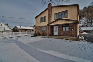 251 Fairview St, Lehighton, PA 18235