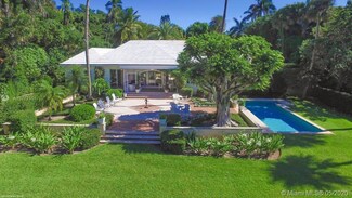 400 S Beach Rd, Hobe Sound, FL 33455