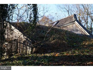 260 Leaman Rd, Cochranville, PA 19330