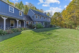 74 Whitney Ln, Stowe, VT 05672