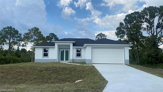 2010 Wanda Ave N, Lehigh Acres, FL 33971