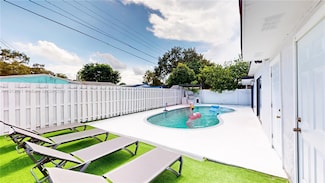 6630 Cody St, Hollywood, FL 33024