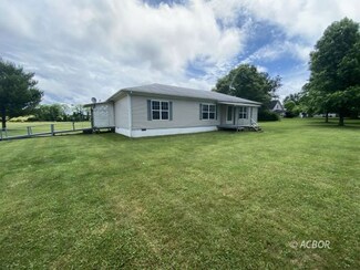 2528 Ohio 681, Albany, OH 45710