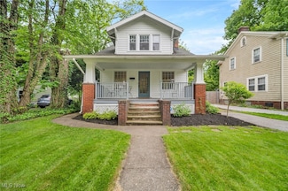 1508 Rydalmount Rd, Cleveland, OH 44118