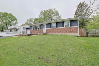 12 Brewster Dr, Middletown, NY 10940