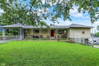 313 E South St, Morristown, IN 46161