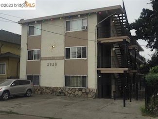 2925 E 19th St Unit 1 & 6, Oakland, CA 94601