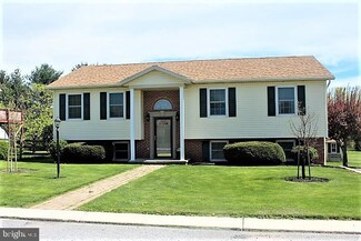 10 Ash Dr Unit 38, Littlestown, PA 17340