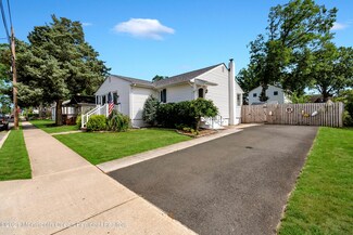 111 Hillside Ave, Neptune, NJ 07753
