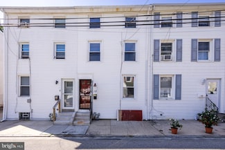 12 3rd St, Brookhaven, PA 19015