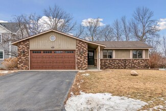 1461 Cardinal Cove, Chaska, MN 55318