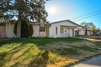 11604 Ralph Ave NE, Albuquerque, NM 87112