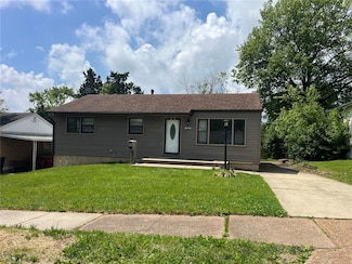 1136 Highmont Dr, Saint Louis, MO 63135