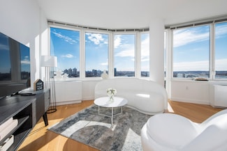 61-55 Junction Blvd Unit 8-Q, Rego Park, NY 11374
