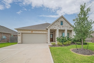 5802 Ashland Ln, Pasadena, TX 77505