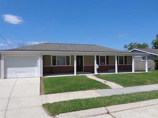 1801 River Oaks Dr, New Orleans, LA 70131