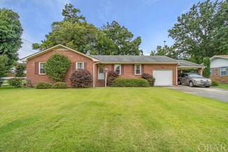 1613 Crescent Dr, Elizabeth City, NC 27909