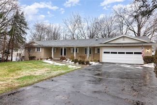381 French Rd, Pittsford, NY 14534
