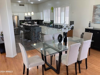 727 W Aloe Place, Chandler, AZ 85248